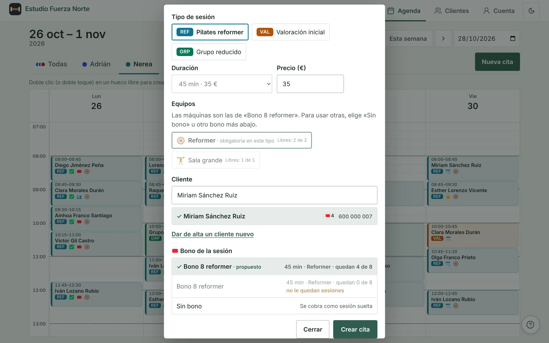 New appointment window on a computer: appointment type, length and price, equipment with what is free at that time, and the suggested pack